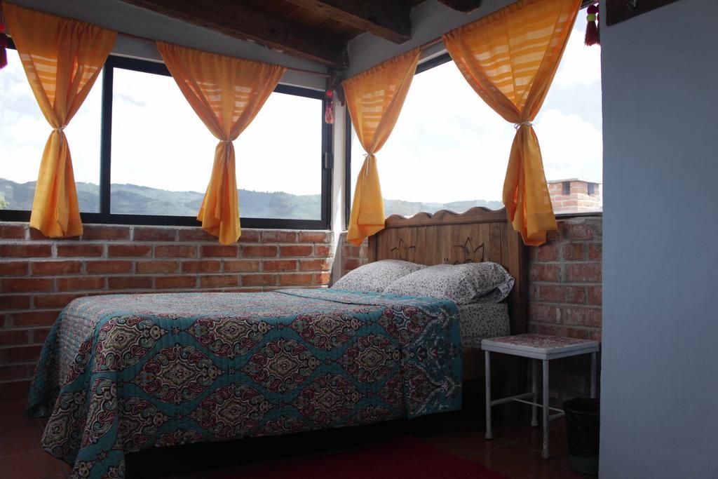 Hostal La Isla San Cristobal de las Casas Ngoại thất bức ảnh